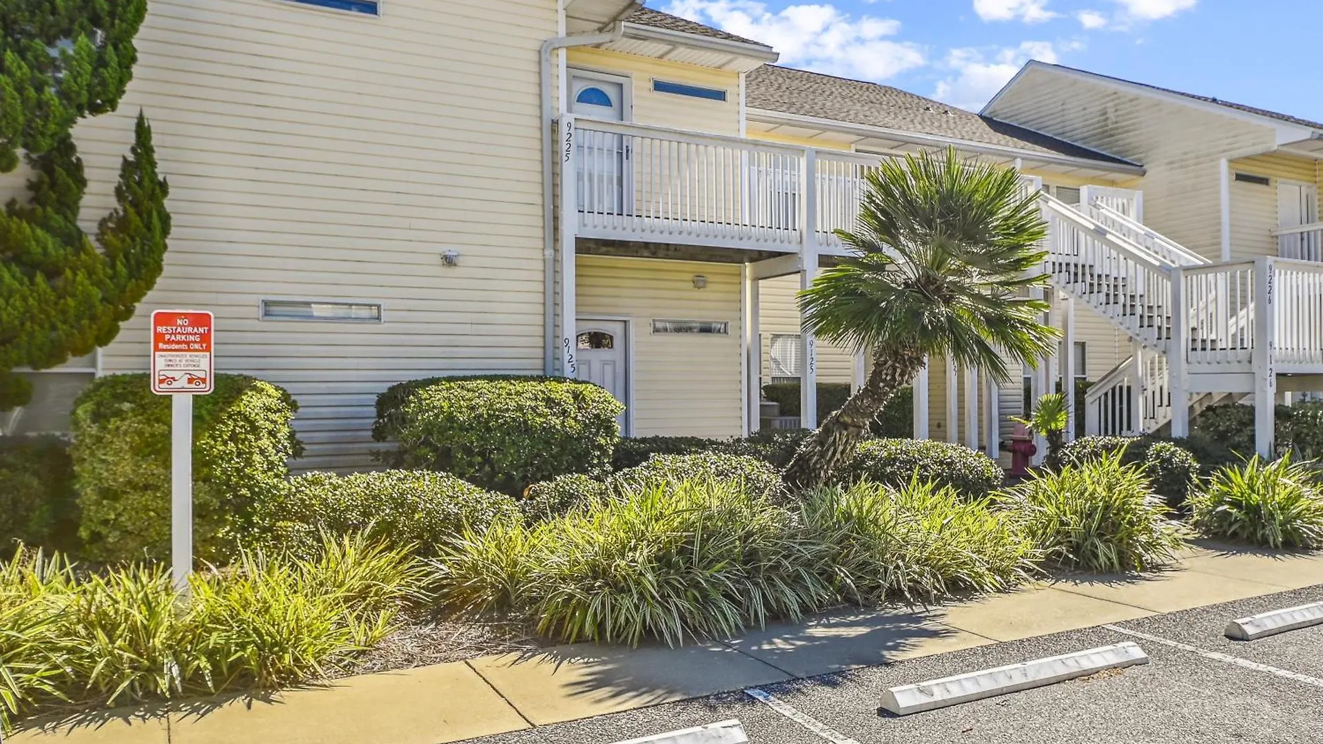 Sandpiper Cove 9125- By Holiday Isle Properties Destin