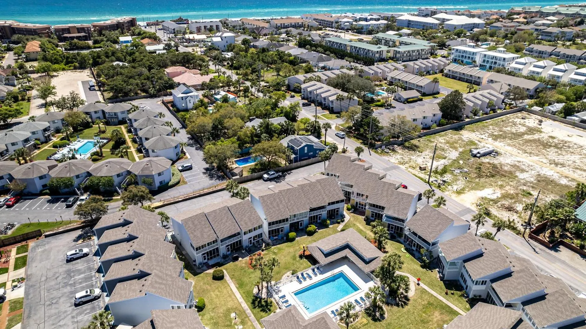 Sandpiper Cove 9125- By Holiday Isle Properties Destin Apartment